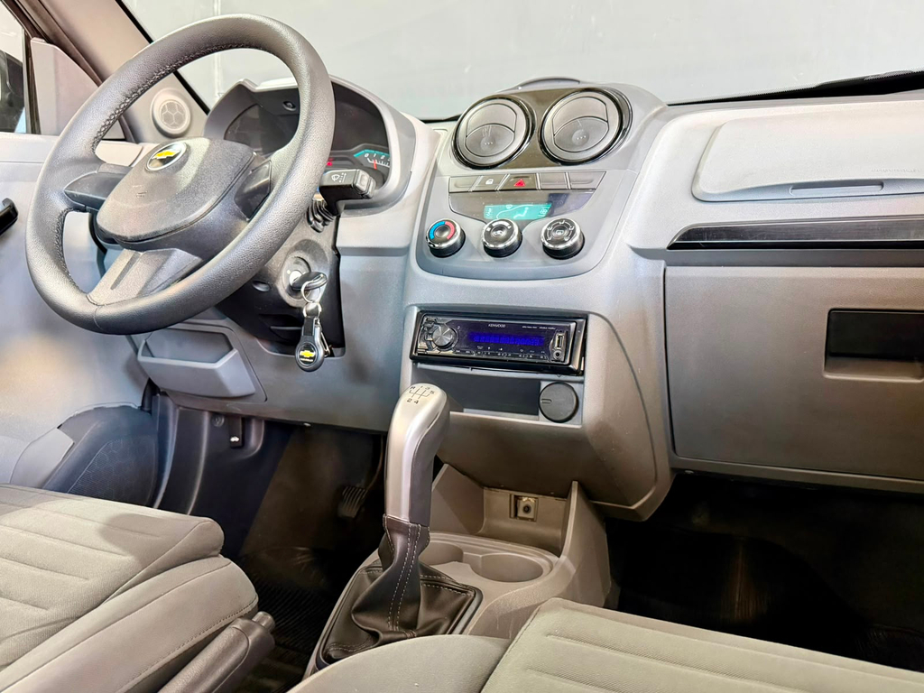 Chevrolet Agile Preto