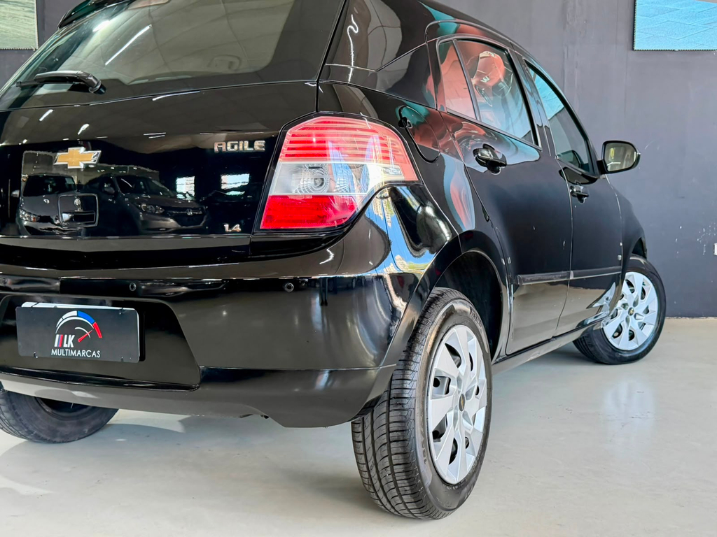 Chevrolet Agile Preto