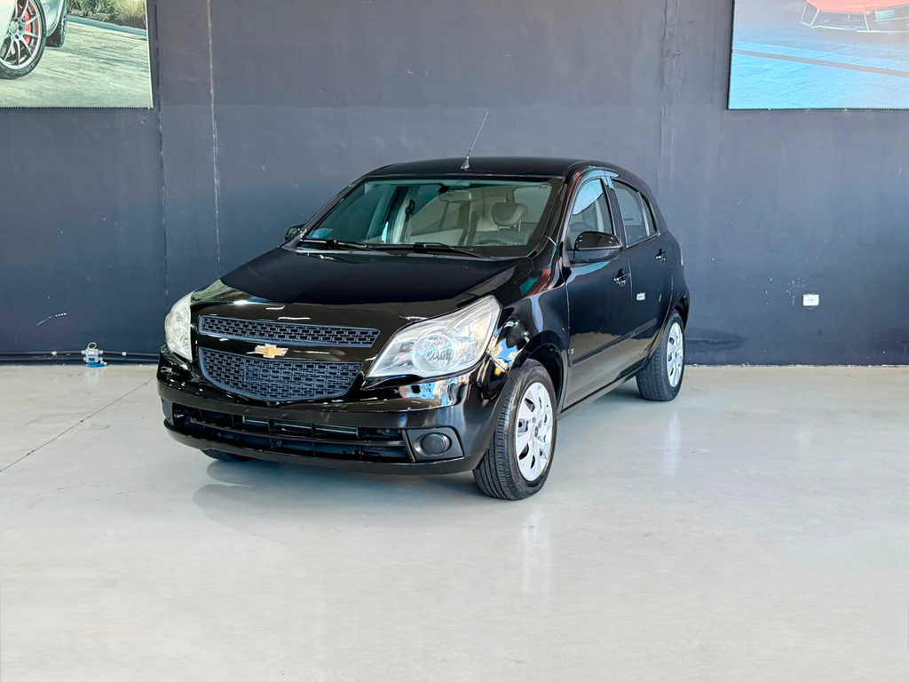 Chevrolet Agile Preto