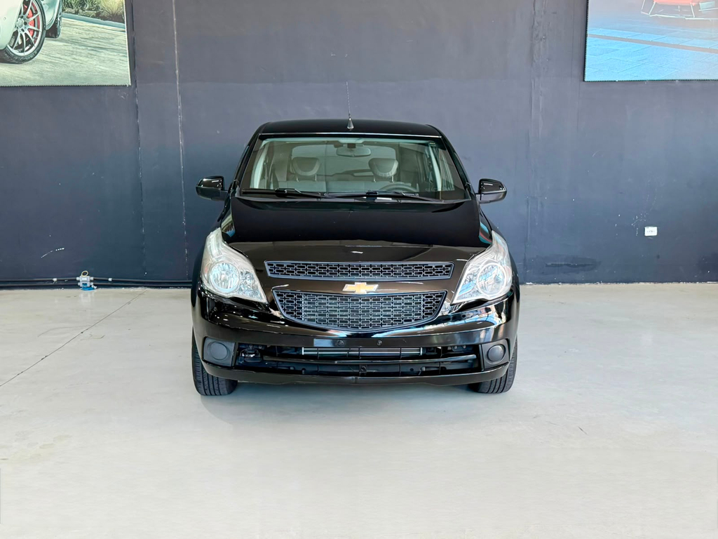 Chevrolet Agile Preto
