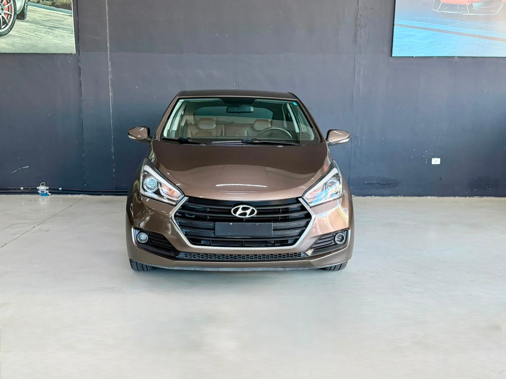 Hyundai HB20 Marrom