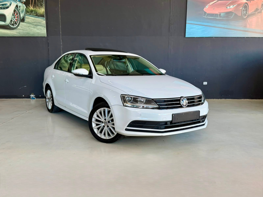 Volkswagen Jetta Branco