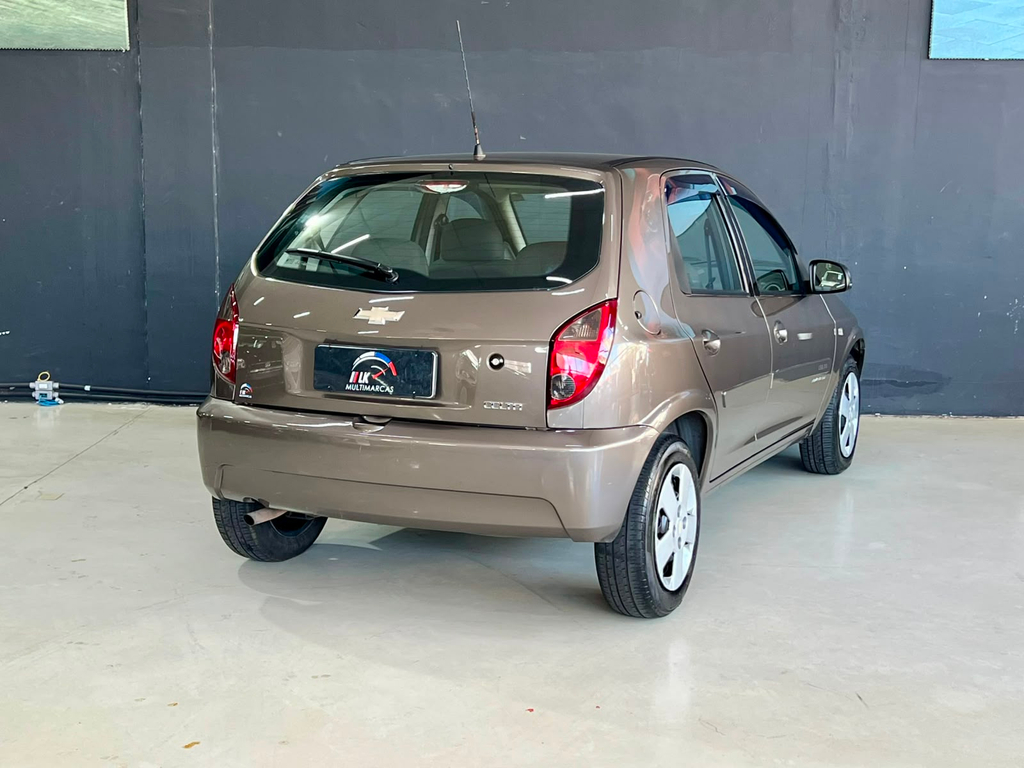 Chevrolet Celta Cinza