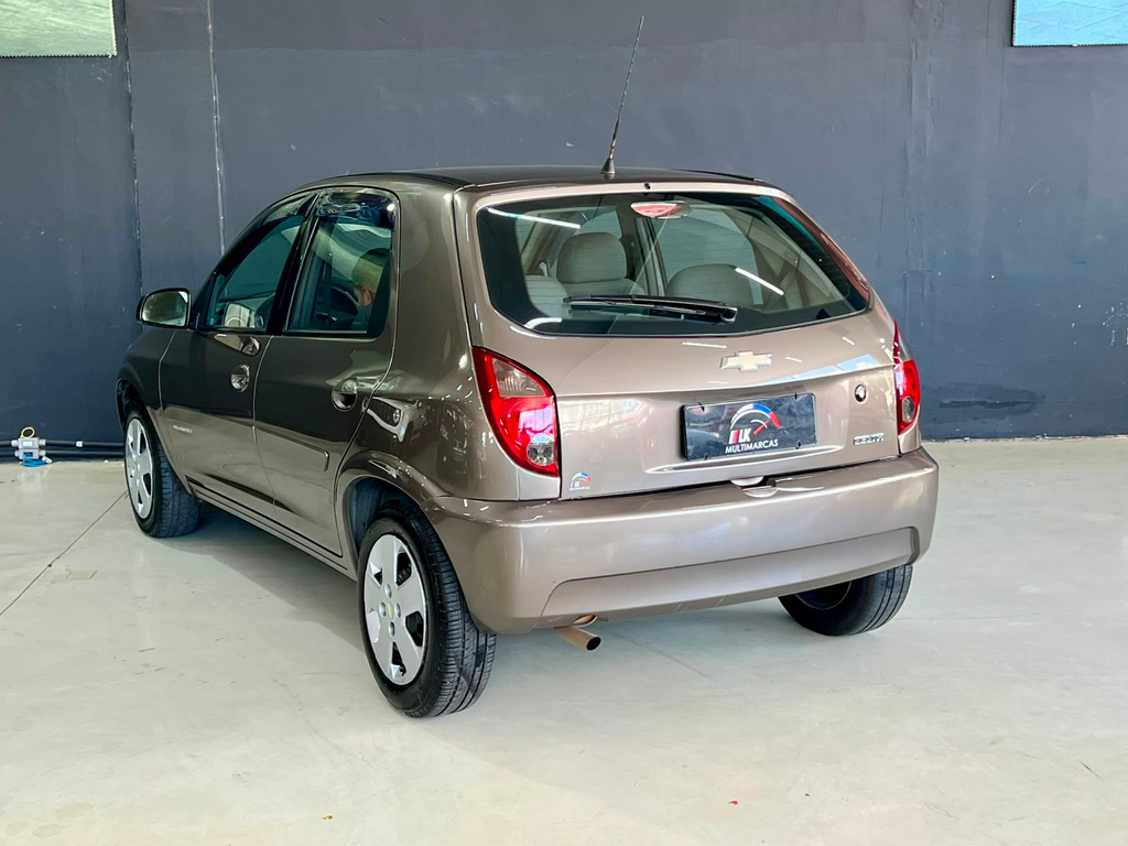 Chevrolet Celta Cinza