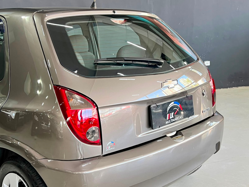 Chevrolet Celta Cinza