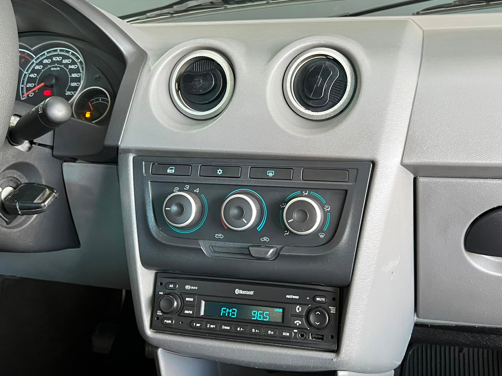 Chevrolet Celta Cinza
