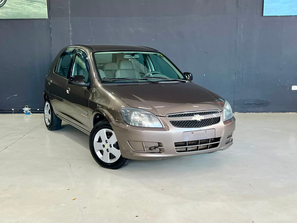 Chevrolet Celta Cinza