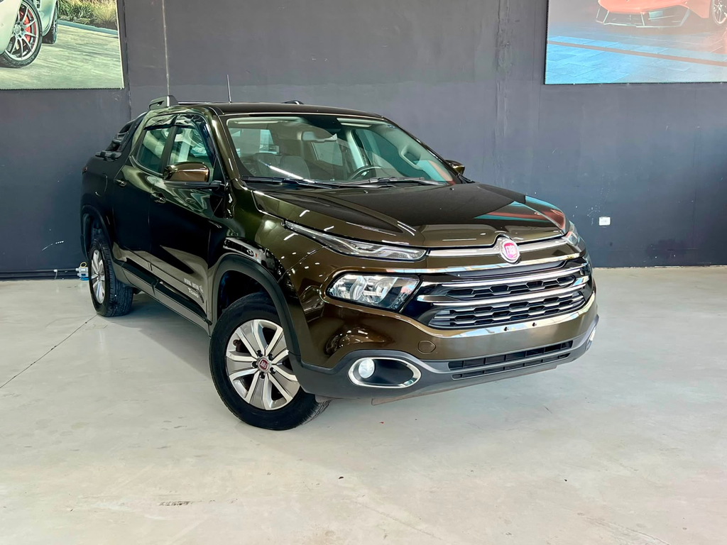 Fiat Toro Marrom