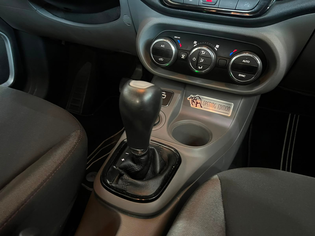 Fiat Toro Marrom