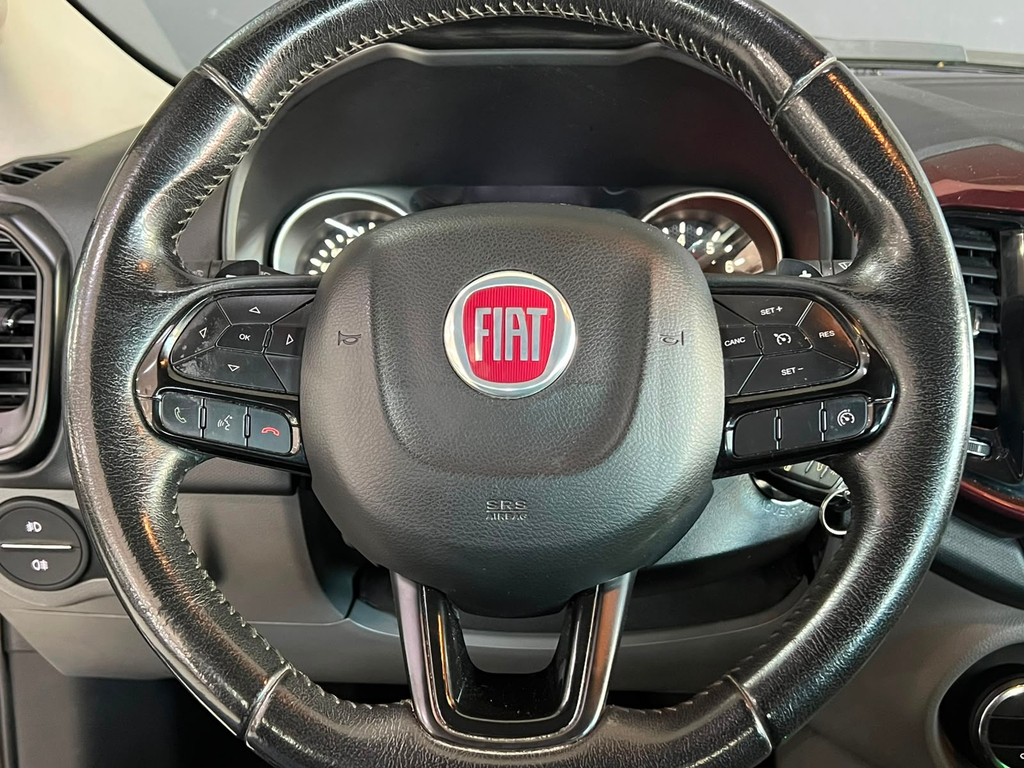 Fiat Toro Marrom