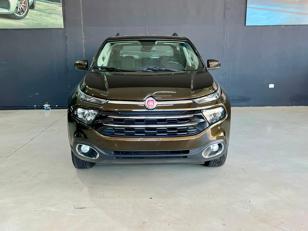 Fiat Toro Marrom