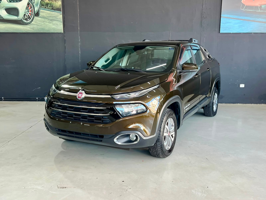 Fiat Toro Marrom