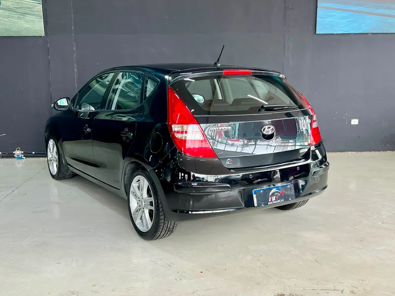 Hyundai i30 Preto