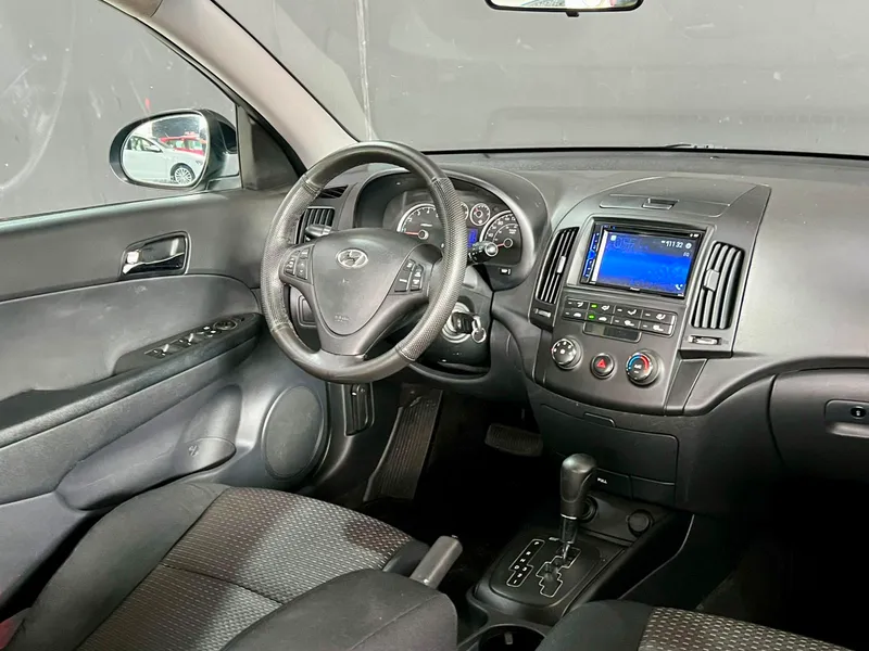 Hyundai i30 Preto