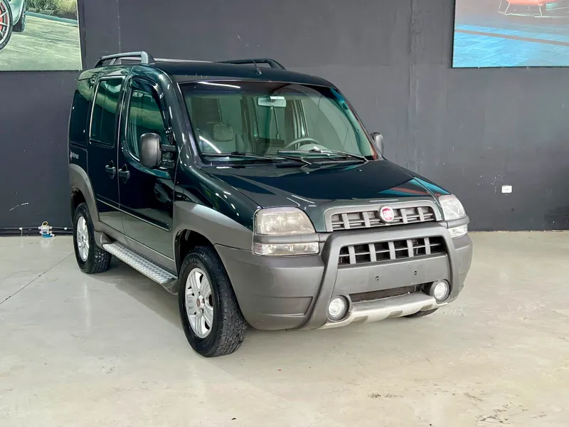 Fiat Doblò Cinza