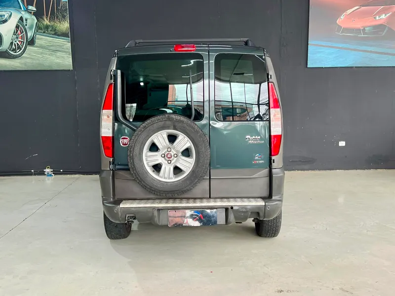 Fiat Doblò Cinza