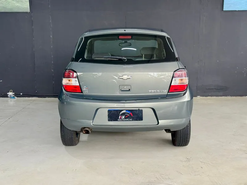 Chevrolet Agile Cinza