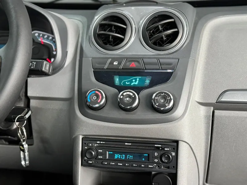 Chevrolet Agile Cinza