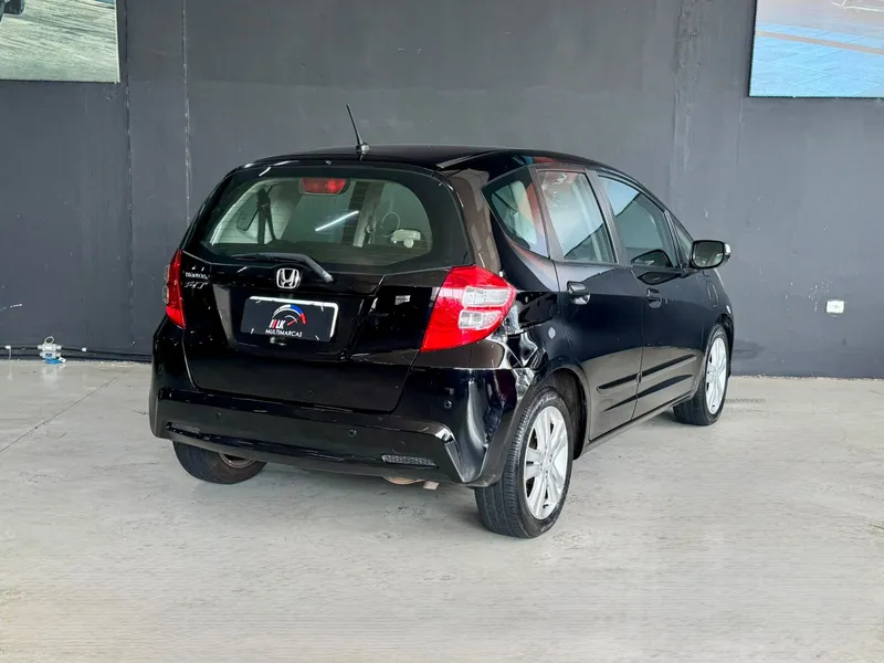Honda Fit Preto