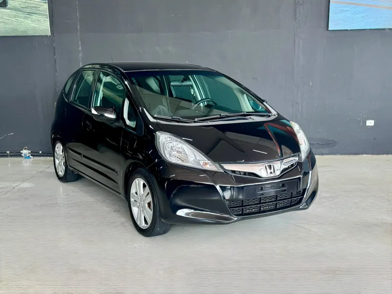Honda Fit Preto
