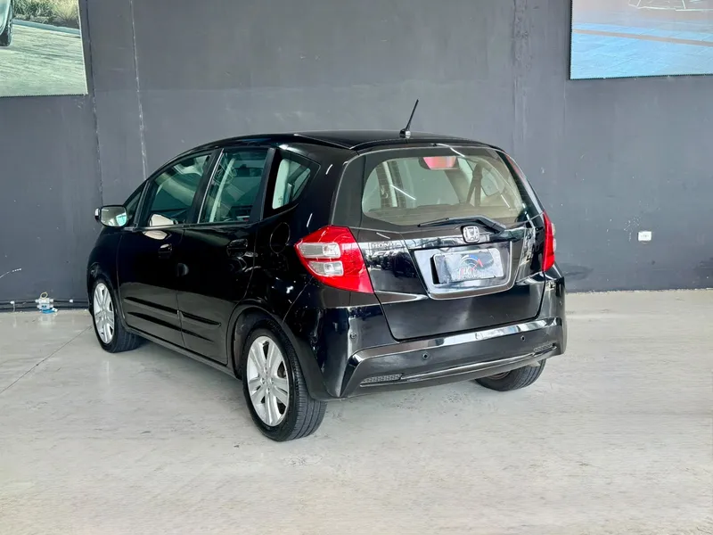 Honda Fit Preto