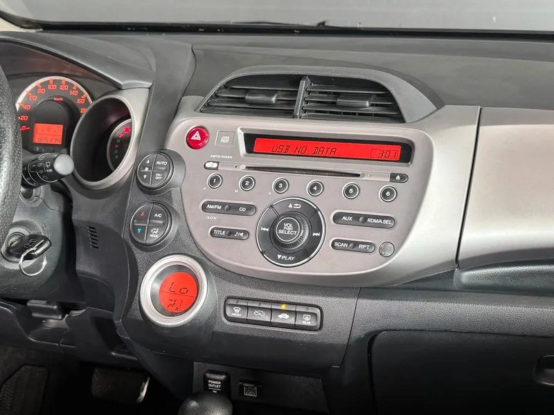 Honda Fit Preto
