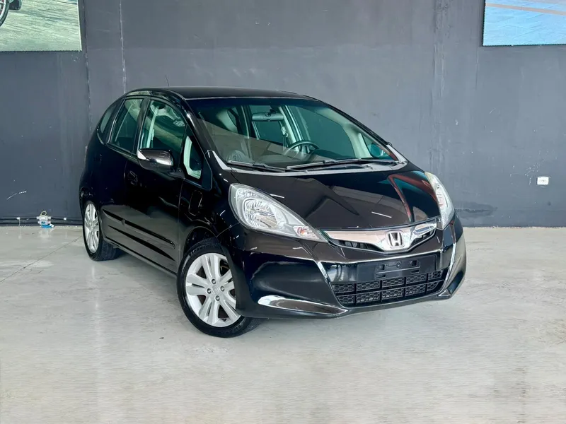 Honda Fit Preto