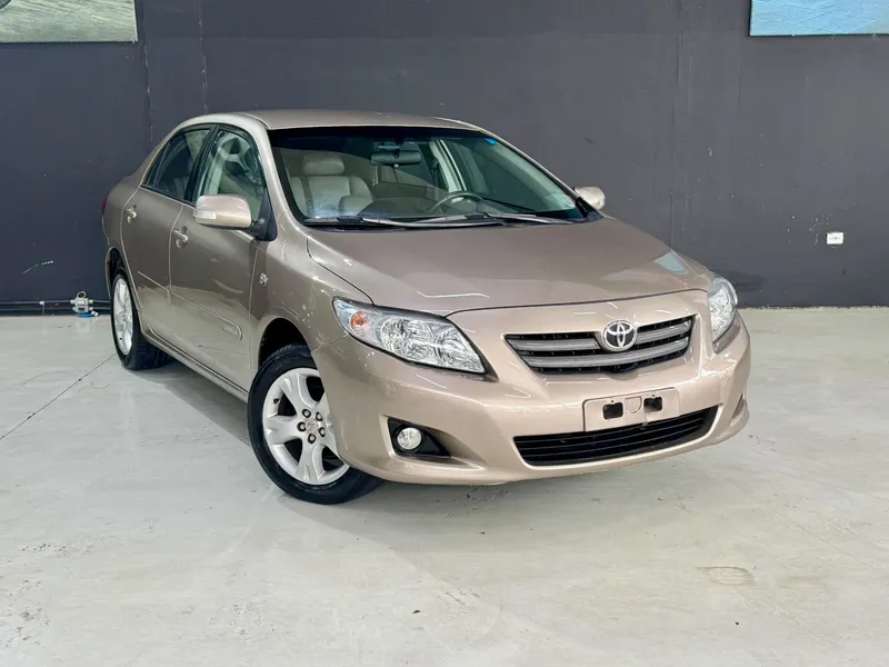 Toyota Corolla Bege