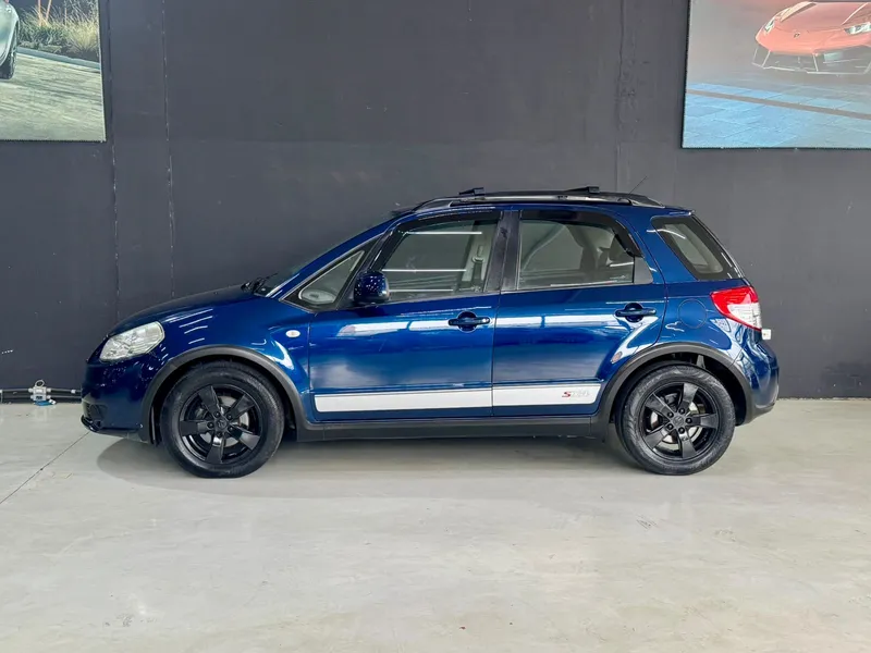 Suzuki SX4 Azul