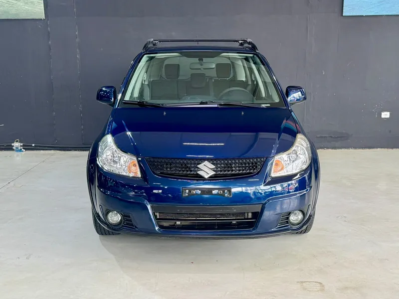 Suzuki SX4 Azul