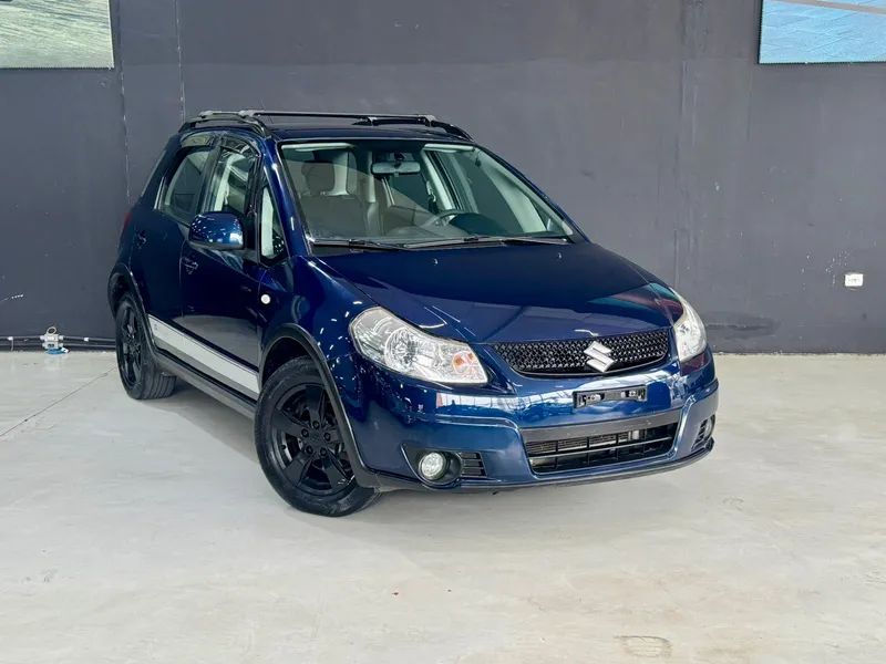 Suzuki SX4 Azul
