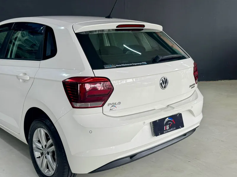 Volkswagen Polo Hatch Branco