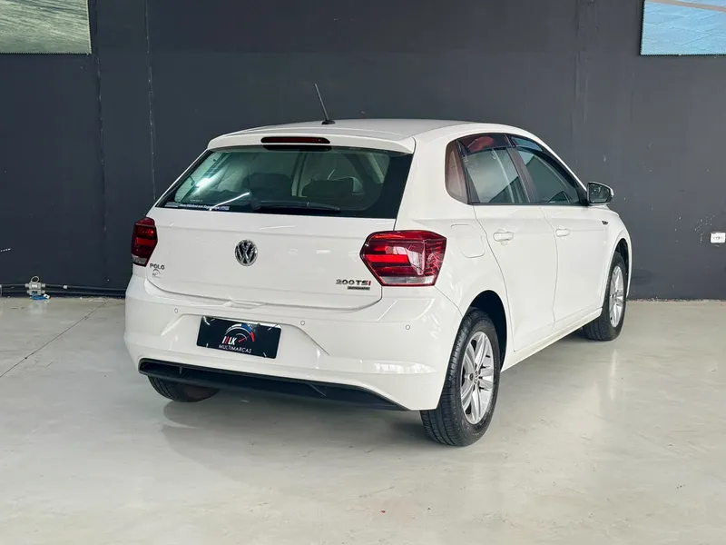 Volkswagen Polo Hatch Branco