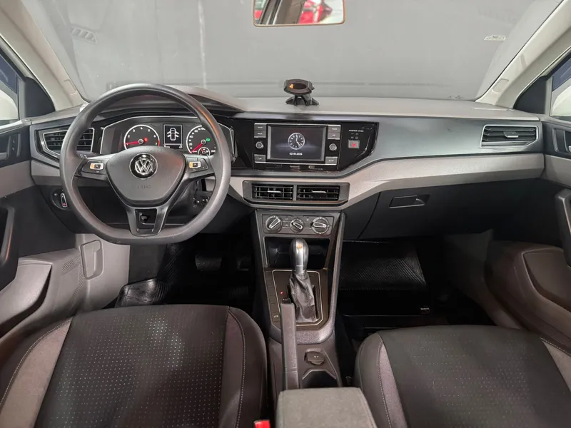 Volkswagen Polo Hatch Branco