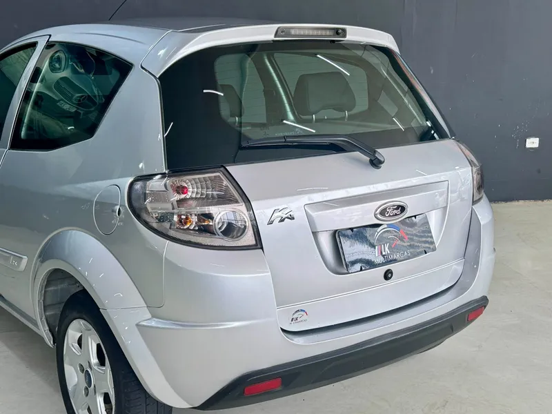 Ford Ka Hatch Prata