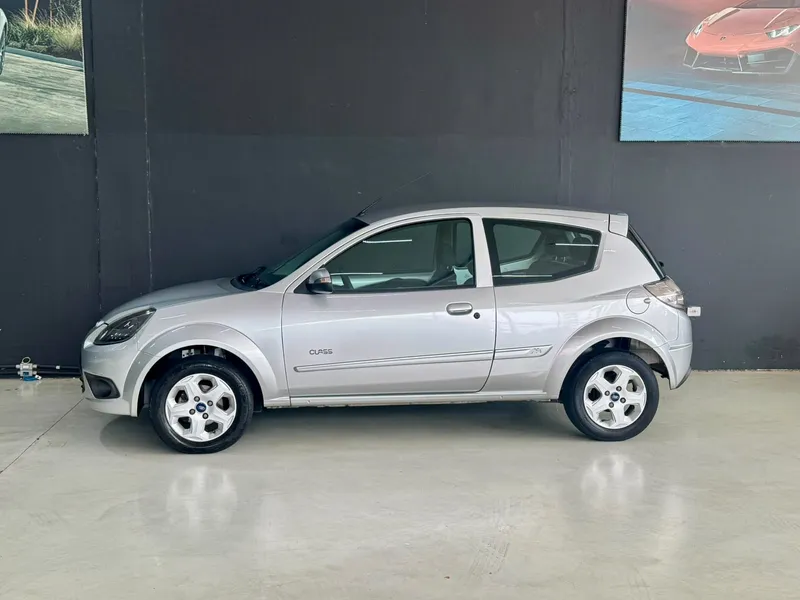 Ford Ka Hatch Prata