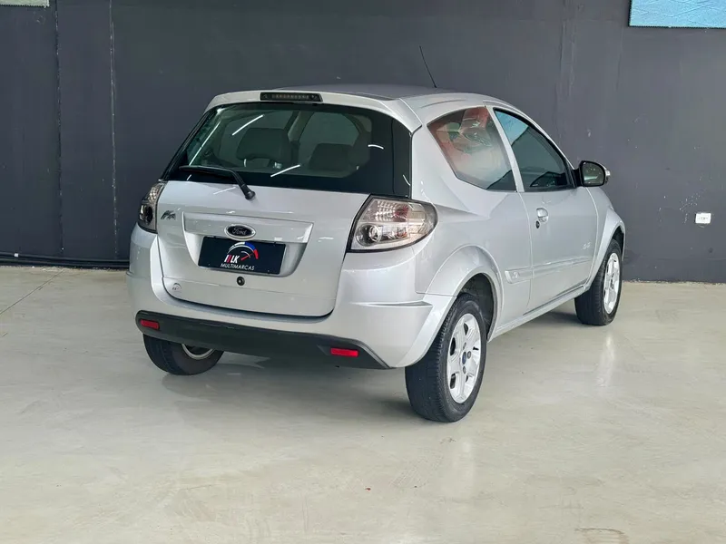 Ford Ka Hatch Prata