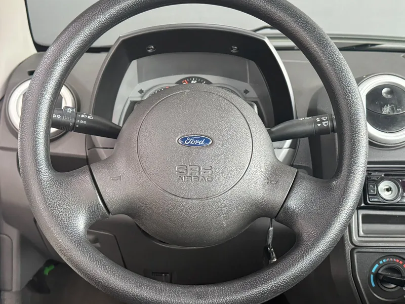 Ford Ka Hatch Prata