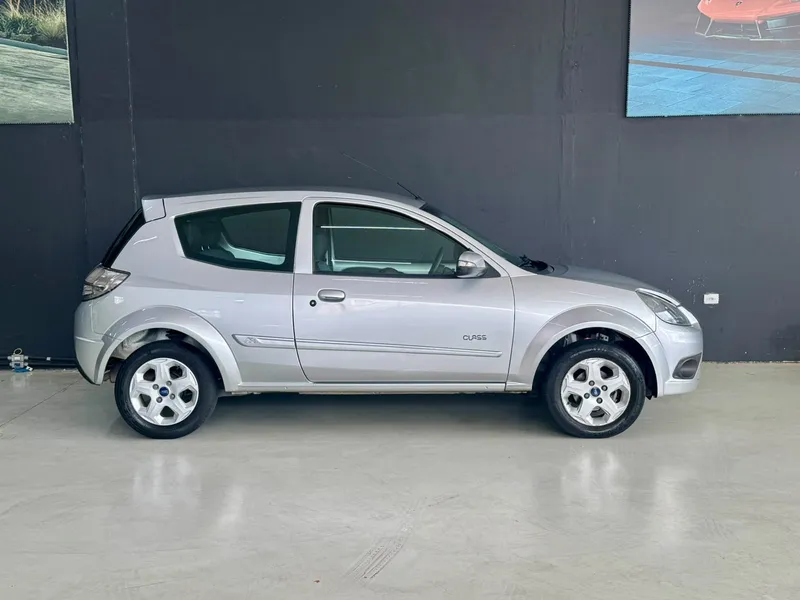 Ford Ka Hatch Prata