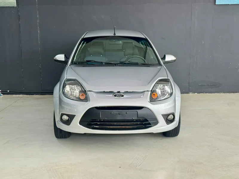 Ford Ka Hatch Prata