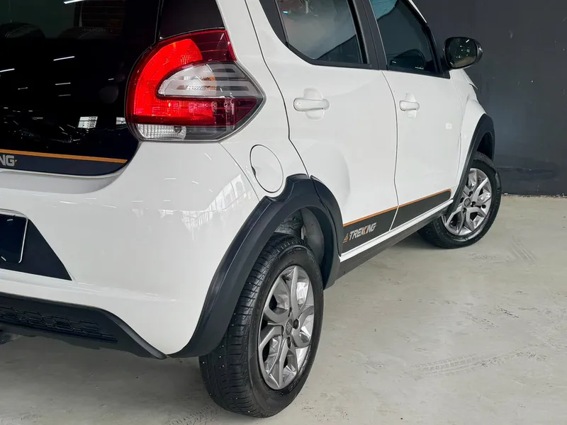 Fiat Mobi Branco