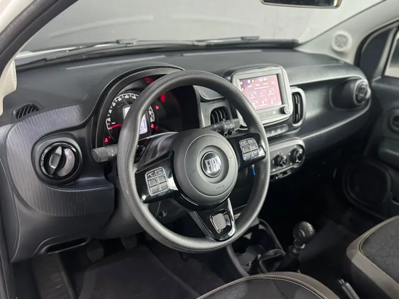 Fiat Mobi Branco