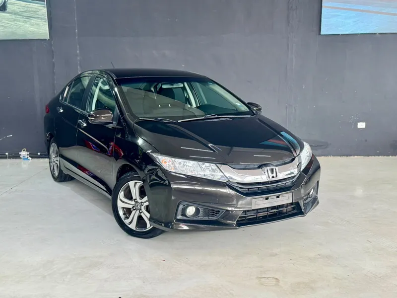 Honda City Marrom