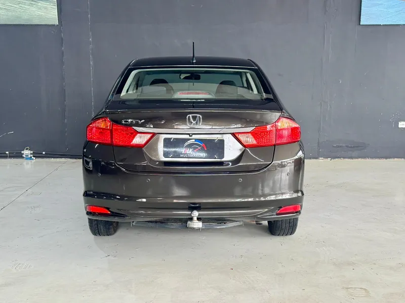 Honda City Marrom