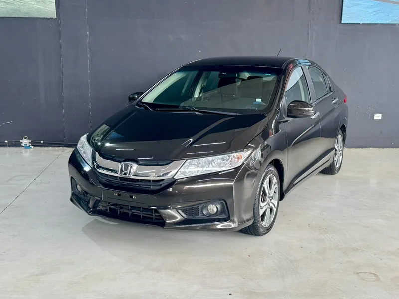 Honda City Marrom