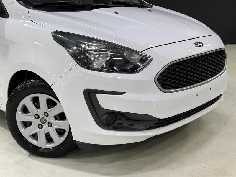 Ford Ka Branco