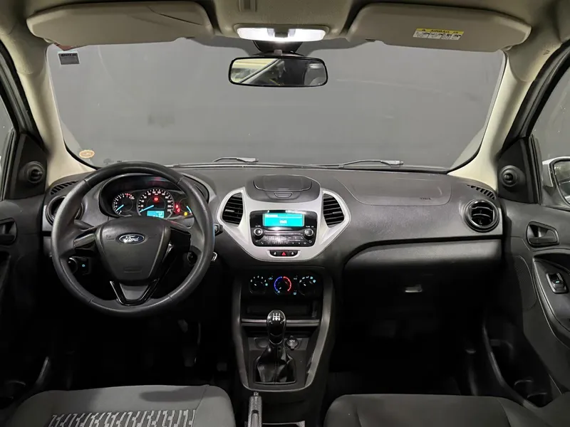 Ford Ka Branco