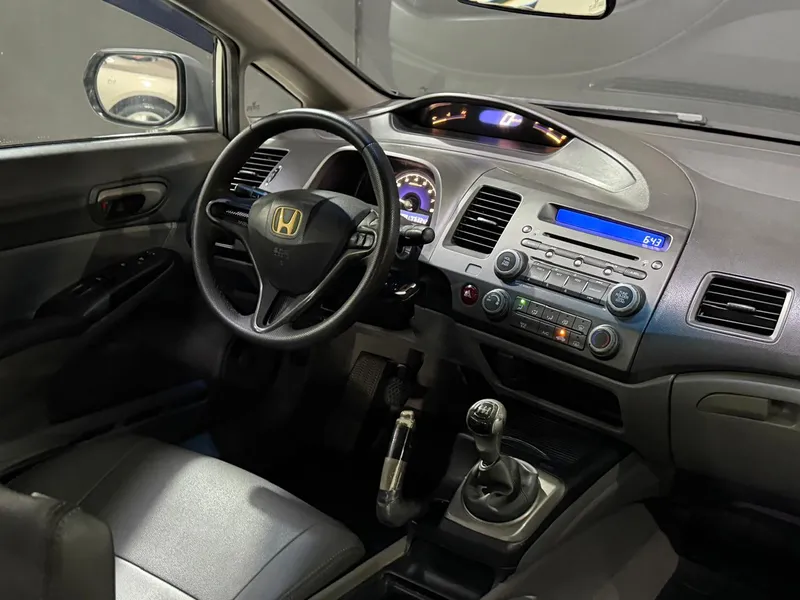 Honda Civic Prata