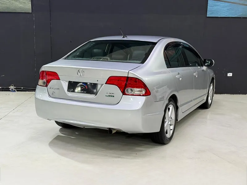 Honda Civic Prata