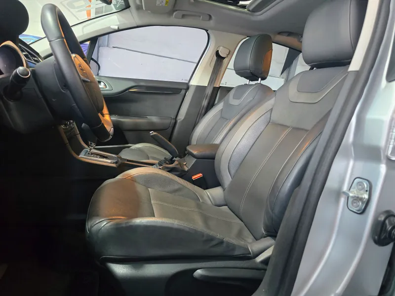 Citroen C4 Lounge Prata